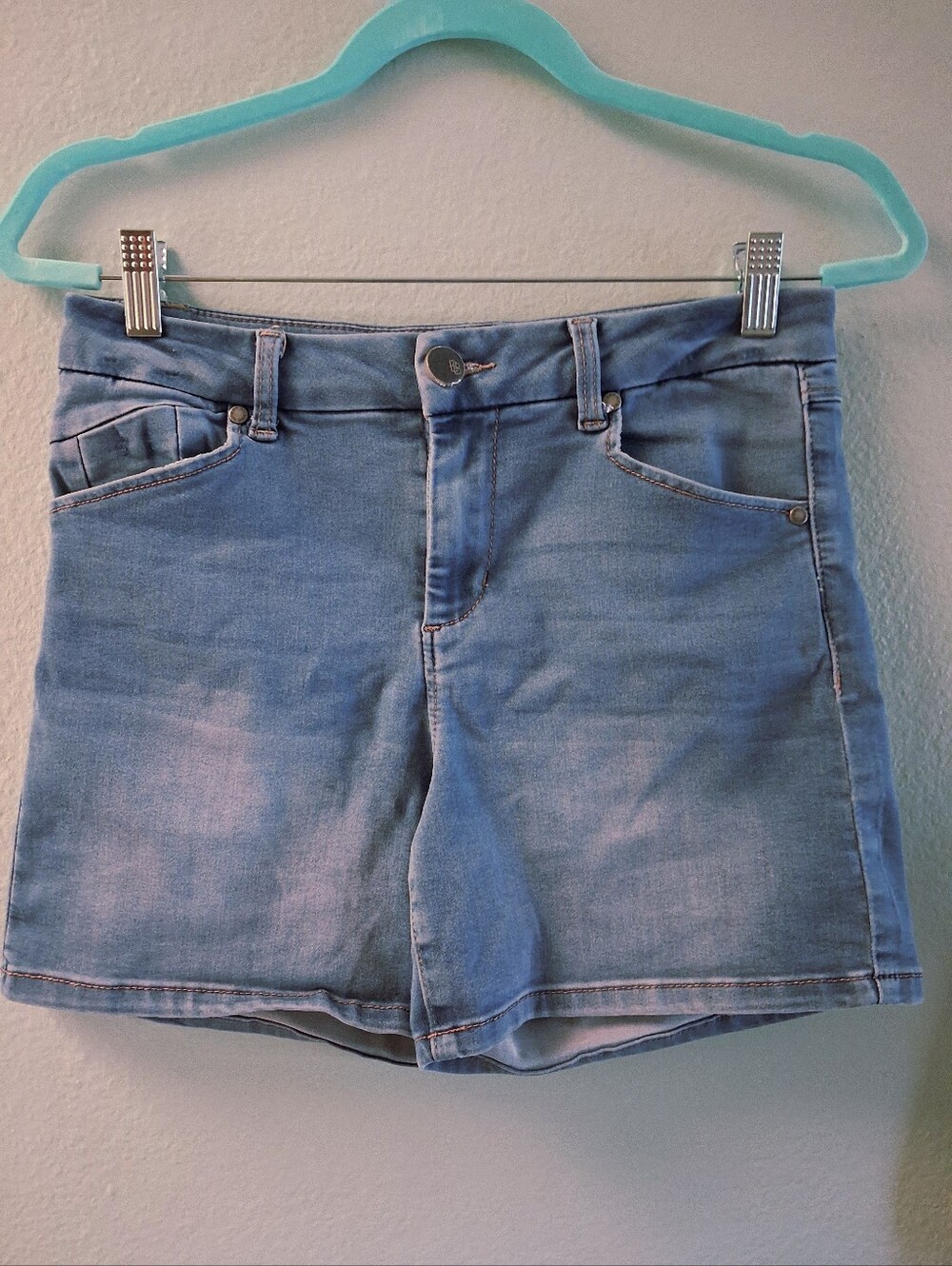 1822 Denim (Stitch Fix) Cortni Stretch High Rise Comfy Better Butter Shorts